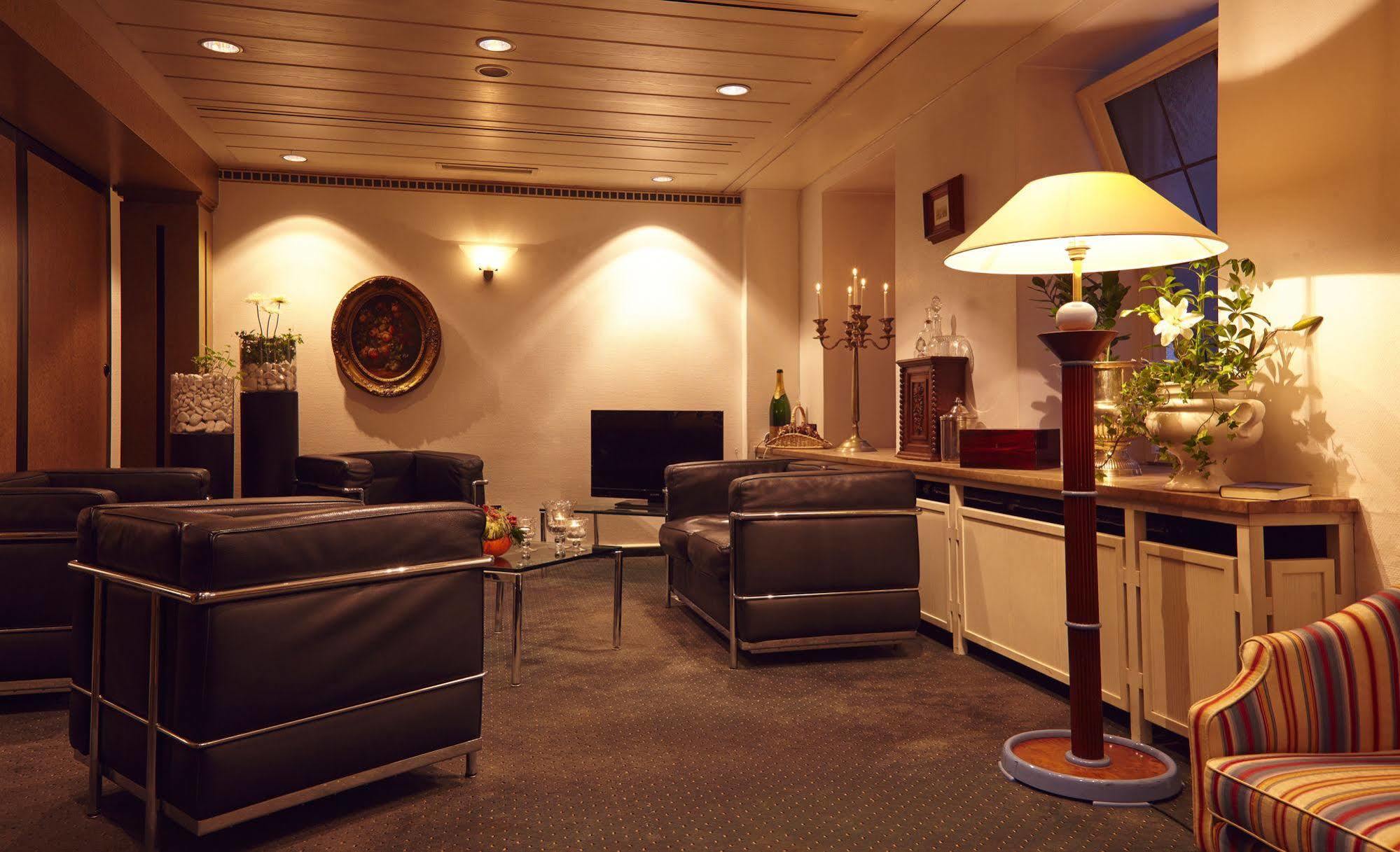 Hotel Waldhorn Weingarten  Eksteriør billede