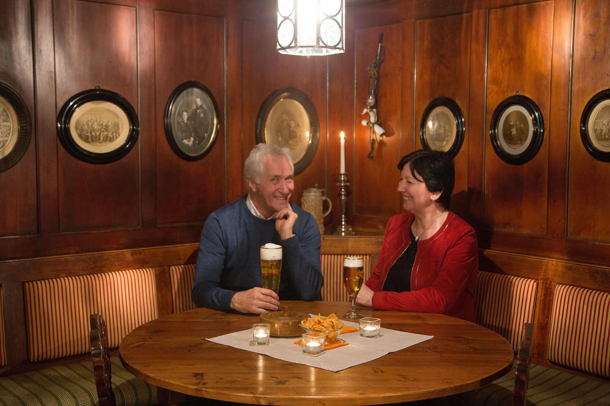 Hotel Waldhorn Weingarten  Eksteriør billede
